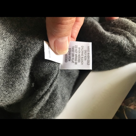 Apt 9 100 Cashmere Turtleneck - Picture 3 of 4